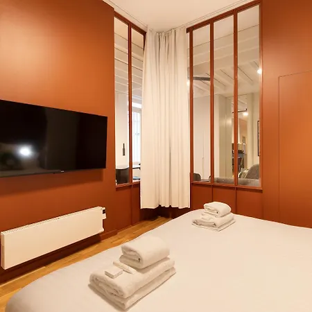 Apartment Pick A Flat's In Montmartre - Rue Des Martyrs Paris